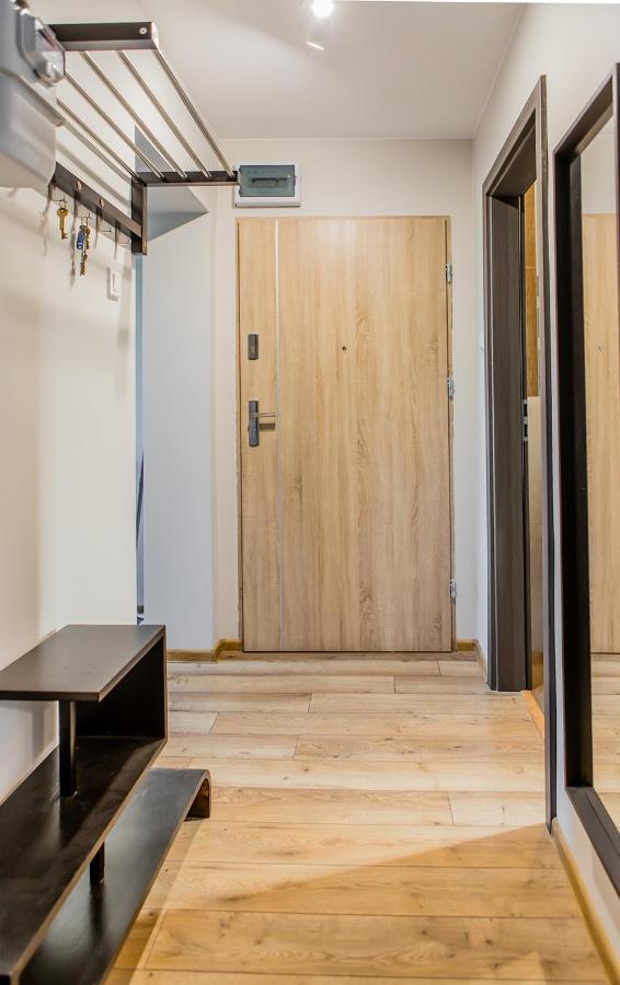 U Basi Apartment